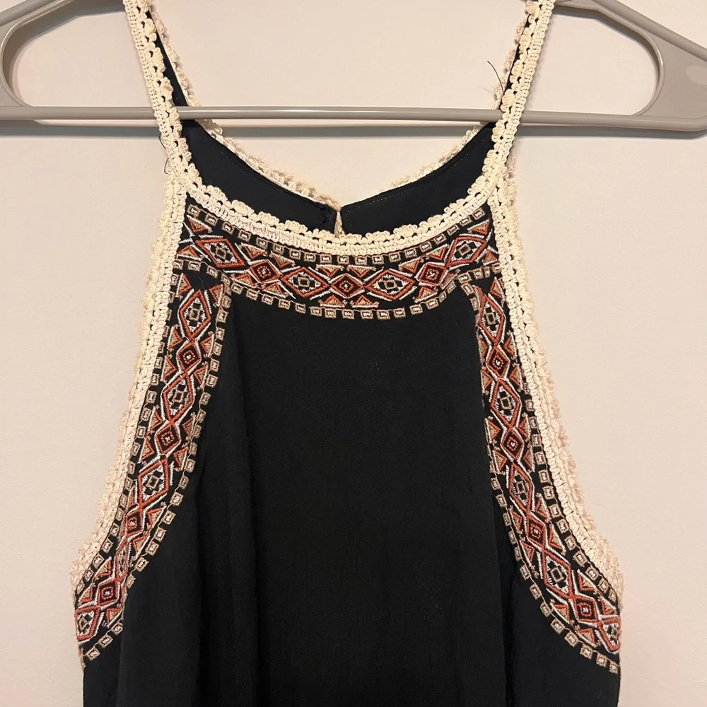 House of Harlow 1960 Black and Cream Midi Dress - Picture 2 of 5